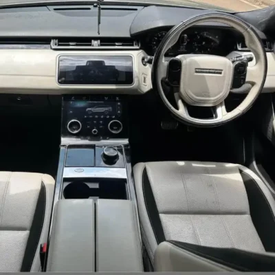 Range Rover Velar 03